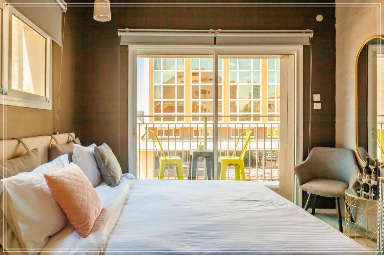 Beach Boutique Hotel And Spa By Tlv Hotels Тель-Авив Экстерьер фото